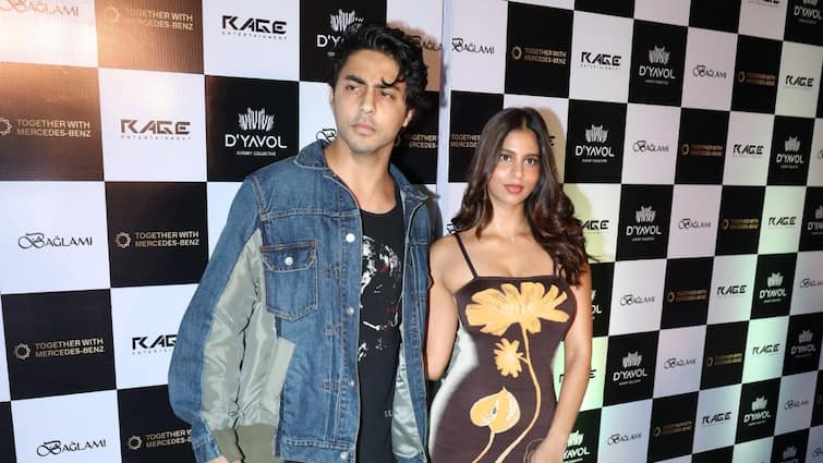 Aryan Khan Poses With Sister Suhana At A Party His Rumoured Girlfriend Larissa Bonesi Also Spotted See Video Aryan Khan Poses With Sister Suhana At A Party, His Rumoured Girlfriend Larissa Bonesi Also Spotted; WATCH