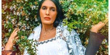 Anu Aggarwal Topless Scene In Movie, Defends Ranveer Singh Nude Photoshoot Paper Magazine Anu Aggarwal Recalls Her Topless Scene In Movie As She Defends Ranveer Singh