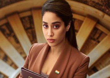 Ulajh Box Office Collection Janhvi Kapoor Spy Thriller Starts Off Slowly With Rs 1 Crore Opening Ulajh Box Office Collection Day 1: Janhvi Kapoor’s Spy Thriller Starts Off Slowly With Rs 1.10 Crore Opening