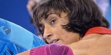 Vinesh Phogat Becomes 1st Indian Woman Wrestler To Reach Olympics Final Taapsee Pannu, Samantha Prabhu And Others Laud Her Taapsee Pannu, Samantha Prabhu And Others Laud Vinesh Phogat For Becoming 1st Indian Woman Wrestler To Reach Olympics Final