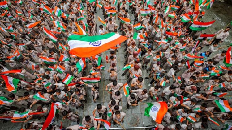 Rules To Display Tricolour National Flag Code Rules Independence Day Republic Day Har Ghar Tiranga: What Is The Proper Way To Fly The Tricolour? Check Out These National Flag Code Rules