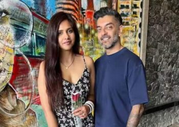 Dalljiet Kaur Tells Estranged Husband Nikhil Patel I Refuse To Be Bullied By You Asks Him To Appear Before Mumbai Police Dalljiet Kaur Tells Nikhil Patel