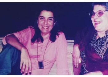 Farah Khan First Post After Her Mother Menaka Irani Death, Shares Photos With Her Farah Khan Remembers Mother In First Post After Her Death: