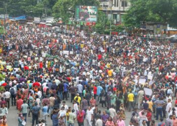 बांग्लादेश में अशांति: सरकार ने कहा, समुद्री मार्ग से ओडिशा में अवैध प्रवासियों के प्रवेश की कोई रिपोर्ट नहीं