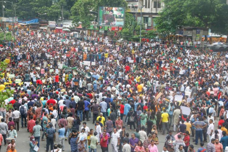 बांग्लादेश में अशांति: सरकार ने कहा, समुद्री मार्ग से ओडिशा में अवैध प्रवासियों के प्रवेश की कोई रिपोर्ट नहीं