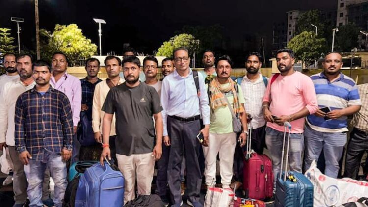 Bangladesh protests Indian high commission helped stranded nationals India Facilitating Return Of Its Nationals From Bangladesh