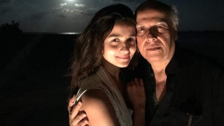 Mahesh Bhatt Thinks Alia Bhatt Was Just A Mannequin In Karan Johar Film Student Of The Year Mahesh Bhatt Thinks Alia Bhatt Was ‘Just A Mannequin’ In Her Debut Film Student Of The Year