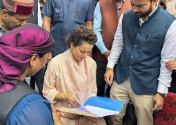 Kangana Ranaut Visits Cloudburst-Affected Areas In Himachal Malana Kullu Kangana Attacks Sukhu Govt In Himachal, Says Central Govt Aid Hasn