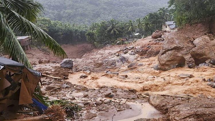 हिमाचल प्रदेश में बारिश: भूस्खलन और बाढ़ के कारण जलापूर्ति बाधित, 128 सड़कें बंद - अब तक हमें क्या पता चला