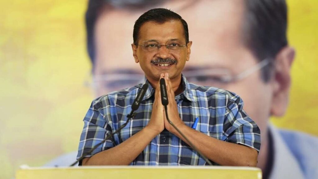 आप ने दिल्ली के निवर्तमान मुख्यमंत्री अरविंद केजरीवाल के लिए राष्ट्रीय पार्टी संयोजक के रूप में सरकारी आवास की मांग की