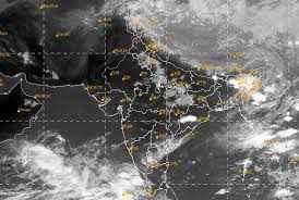 प्रभाव के लिए तैयार रहें: मानसून के सक्रिय रहने के कारण चक्रवात 15 राज्यों में भारी बारिश की तैयारी में!