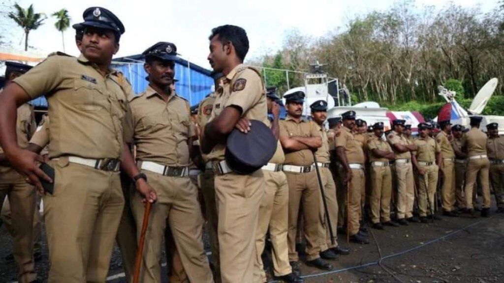 सिद्धरामेश्वर मठ में संपत्ति को लेकर विवाद: यलाबुर्गा में पुलिस तैनात