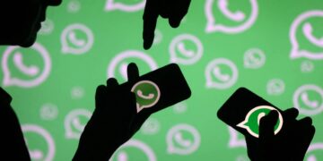 54 दिन में बंद हो रहा है WhatsApp का पुराना ऐप, अकाउंट खोने से बचने के लिए करें अपडेट