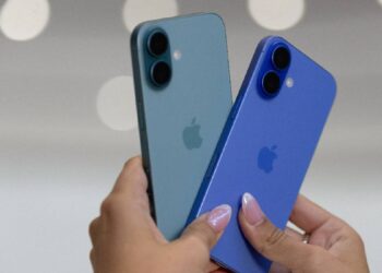 iPhone 16 सीरीज की मांग अपने पूर्ववर्ती की तुलना में कम: जानिए क्या हुआ गलत