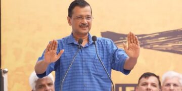 केजरीवाल दिल्ली के सीएम पद से इस्तीफा देंगे, 'लोगों से ईमानदारी का सर्टिफिकेट मिलने के बाद ही कुर्सी पर बैठेंगे'