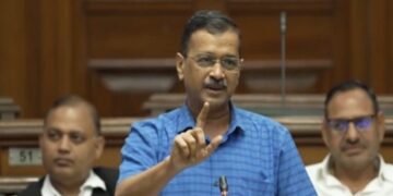 केजरीवाल ने आरएसएस प्रमुख को लिखे पत्र में पीएम मोदी पर उठाए सवाल, भ्रष्टाचारियों को बीजेपी में शामिल करने की आलोचना की