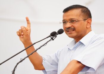 दिल्ली के सीएम अरविंद केजरीवाल तिहाड़ जेल से रिहा होने के एक दिन बाद आज कनॉट प्लेस स्थित हनुमान मंदिर जाएंगे