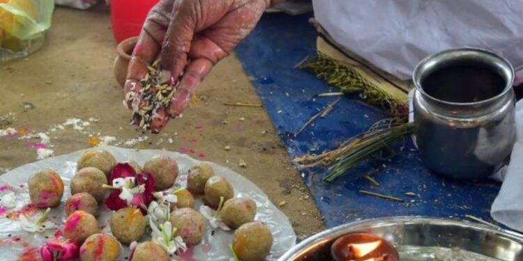 पितृ पक्ष 2024: 16 दिनों के श्राद्ध काल में करें ये पूजा अनुष्ठान