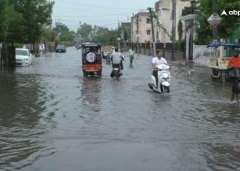 भरतपुर: भारी बारिश के बाद नदियां उफान पर, बाढ़ की स्थिति, 20 गांवों के लिए अलर्ट जारी