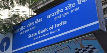 वरिष्ठ नागरिकों के लिए SBI की 5 सावधि जमा योजनाएं: आकर्षक ब्याज दरें देखें