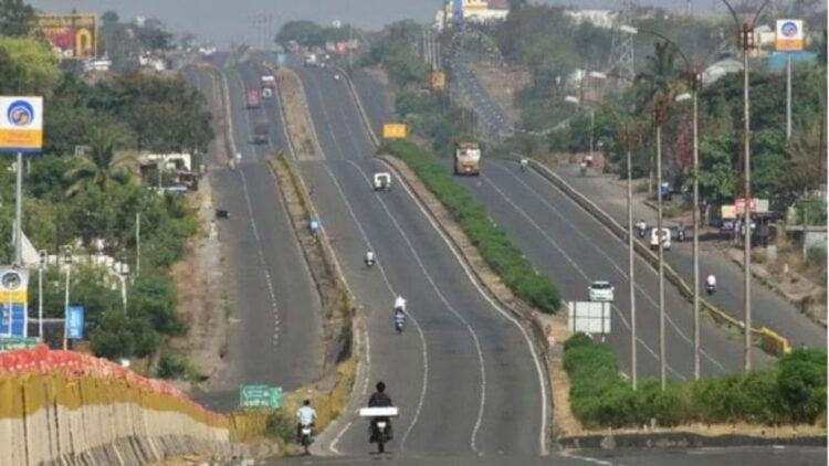 सरकार द्वारा प्रमुख बुनियादी ढांचा पहल की घोषणा के कारण उत्तरदायी उद्योग वृद्धि के लिए तैयार