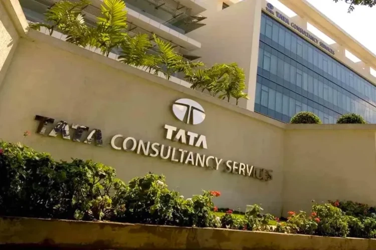 TCS Q2 परिणाम: राजस्व बढ़कर ₹ 64259 करोड़, ₹ 10 का अंतरिम लाभांश घोषित, रिकॉर्ड तिथि तय