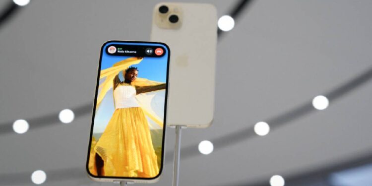 iPhone 15 Plus की कीमत में प्रभावशाली कटौती हुई, अब यह 60,000 रुपये में उपलब्ध है: जानें कहां से खरीदें