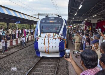 दिल्ली से पटना तक भारत की सबसे लंबी वंदे भारत एक्सप्रेस 30 अक्टूबर को शुरू होगी: समय, किराया, अन्य विवरण देखें