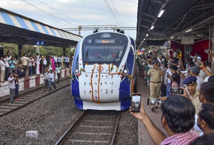 दिल्ली से पटना तक भारत की सबसे लंबी वंदे भारत एक्सप्रेस 30 अक्टूबर को शुरू होगी: समय, किराया, अन्य विवरण देखें