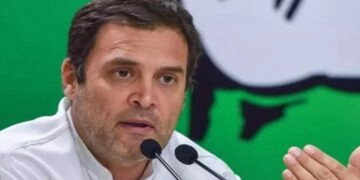 'महाराष्ट्र में कानून-व्यवस्था पूरी तरह ध्वस्त': राहुल गांधी ने बाबा सिद्दीकी के निधन पर जताया शोक