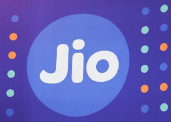 यहां बताया गया है कि आपको 999 रुपये के रिचार्ज प्लान के बजाय Jio 899 रुपये का रिचार्ज प्लान क्यों चुनना चाहिए