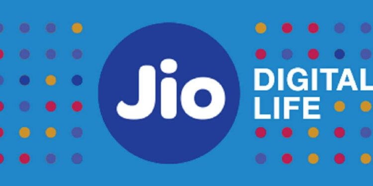 सर्वश्रेष्ठ Jio मनोरंजन योजनाएं: Netflix, Amazon, या ZEE5 तक पहुंच प्राप्त करें