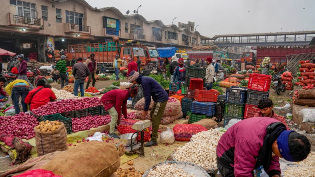 खुदरा मुद्रास्फीति 14 महीने के उच्चतम स्तर पर, अक्टूबर में बढ़कर 6.21 प्रतिशत पर पहुंची