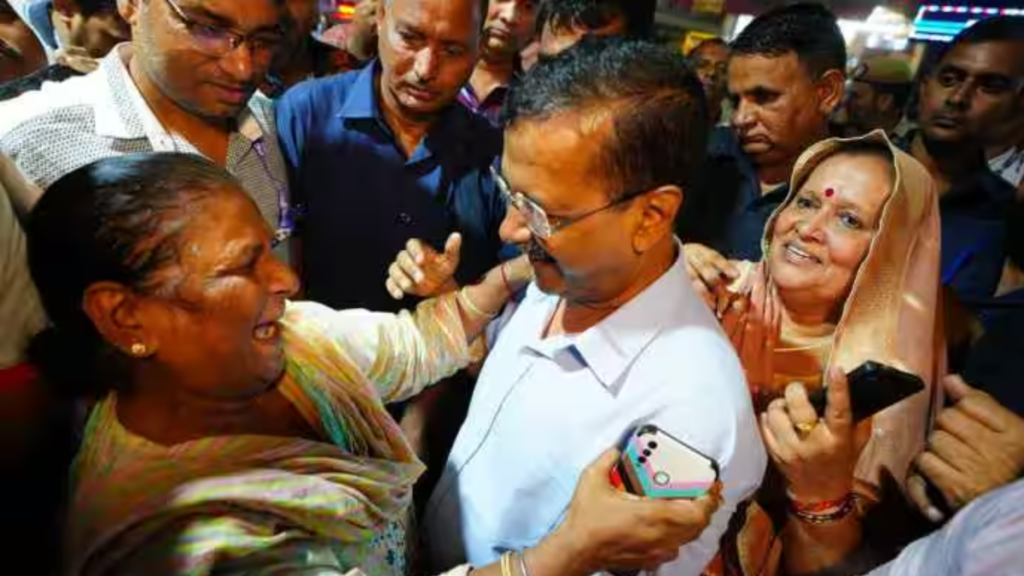 दिल्ली चुनाव से पहले, अरविंद केजरीवाल ने वरिष्ठ नागरिकों के लिए बड़े पेंशन कदम की घोषणा की; दिल्ली की पेंशन योजना में 80,000 जोड़े गए