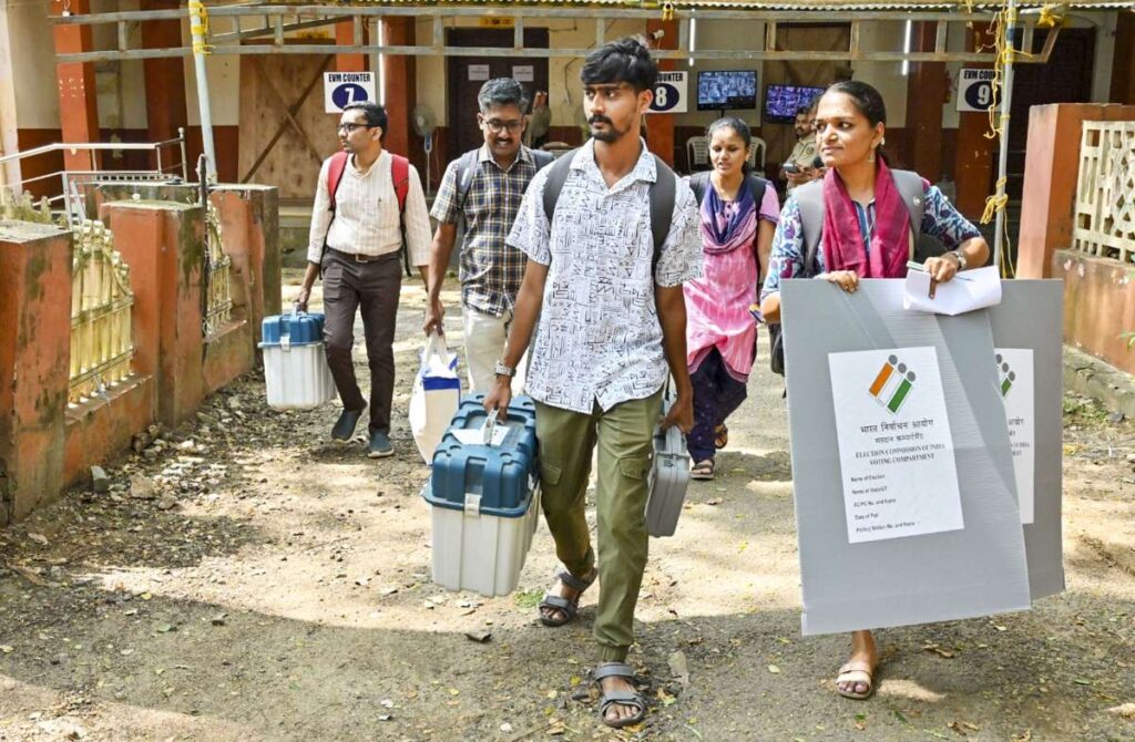 महाराष्ट्र, झारखंड विधानसभा चुनाव, उपचुनाव: कल मतदान के लिए मंच तैयार | विवरण