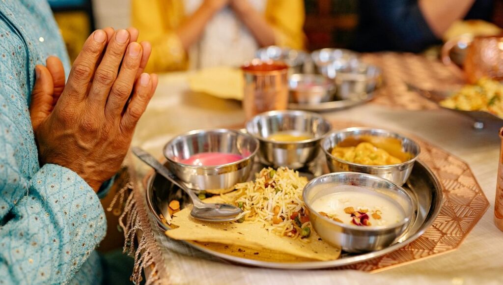 सीसीआरएएस ने प्राचीन आहार को आधुनिक विज्ञान के साथ मिलाते हुए 'आयुर्वेद आहार' पर विशेष जर्नल लॉन्च किया