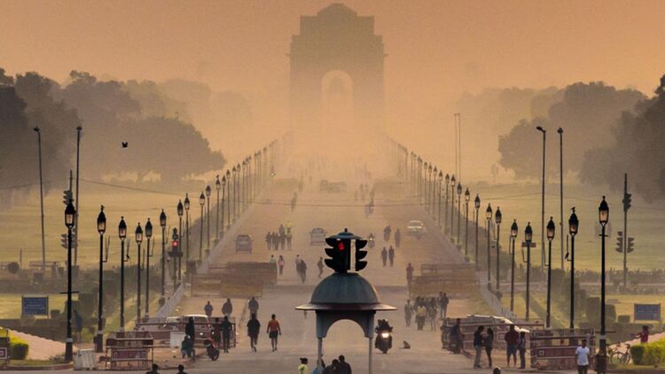 428 के 'खतरनाक' AQI पर दिल्ली का दम घुटने लगा; निवासी मदद के लिए चिल्लाते हैं