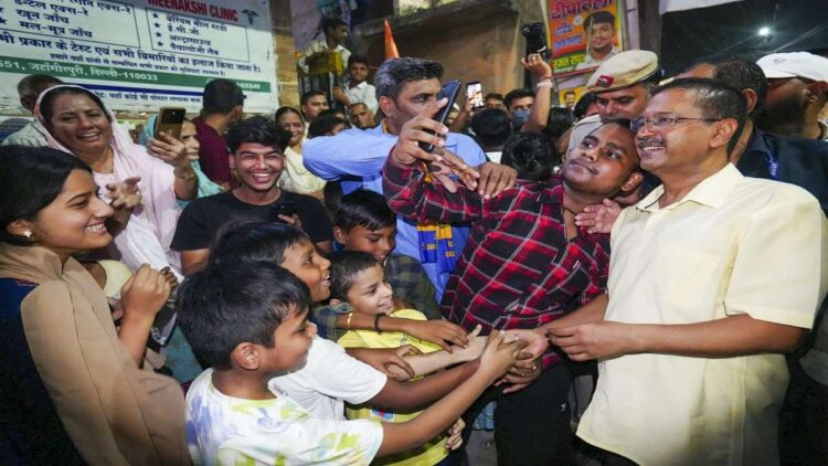 अरविंद केजरीवाल ने बीजेपी को हराने के लिए लोगों का समर्थन मांगा, यह सुनिश्चित किया कि दिल्ली में अच्छा काम जारी रहे