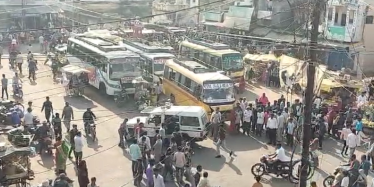 छतरपुर: बिजावर में चैट स्टॉल में गैस सिलेंडर विस्फोट; महिलाओं, बच्चों सहित 15 से अधिक घायल