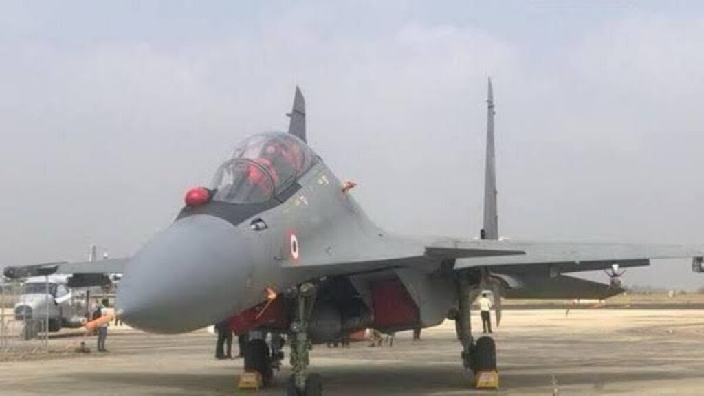 केंद्र ने Su-30 लड़ाकू जेट, 100 K-9 हॉवित्जर तोपों के लिए 20,000 करोड़ रुपये की परियोजनाओं को मंजूरी दी