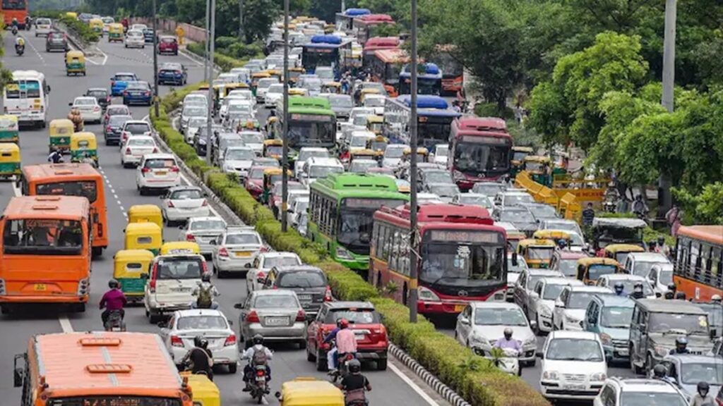 दिल्ली सरकार ने शहर में सड़क की भीड़ को दूर करने, यात्रा के समय में सुधार के लिए जनता से सुझाव मांगे हैं