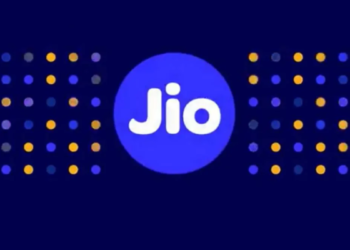 Jio का ₹448 प्लान: Sony LIV, ZEE5, 12 ओटीटी ऐप्स और दैनिक 2GB डेटा प्राप्त करें!