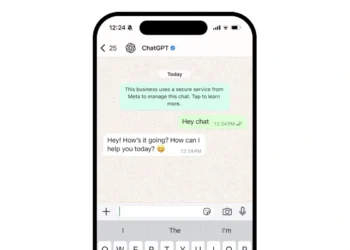 OpenAI व्हाट्सएप पर ChatGPT लेकर आया है: एक छुट्टी का तोहफा