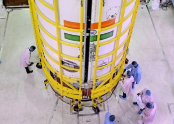 SpaDeX मिशन: भारत का PSLV-C60 आज रात अंतरिक्ष डॉकिंग क्षमताओं का प्रदर्शन करेगा