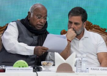 दिल्ली चुनाव: कांग्रेस ने 26 उम्मीदवारों की दूसरी सूची जारी की, सिसौदिया के खिलाफ फरहाद सूरी को मैदान में उतारा | पूरी सूची