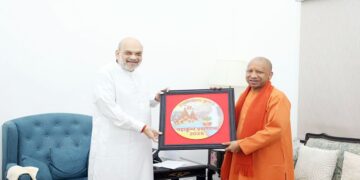 महाकुंभ 2025: योगी आदित्यनाथ ने अमित शाह, नड्डा और राजनाथ सिंह को कुंभ मेले के लिए आमंत्रित किया