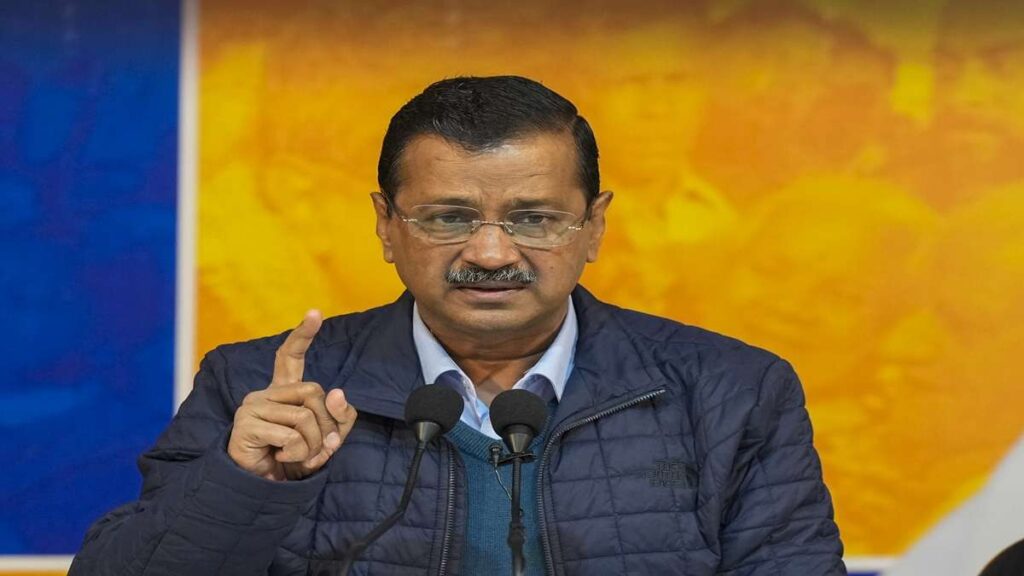 अरविंद केजरीवाल ने पीएम मोदी को लिखा पत्र, दिल्ली मेट्रो में छात्रों के लिए 50 फीसदी छूट की मांग की