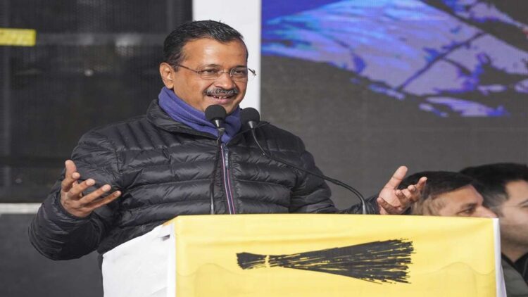 अरविंद केजरीवाल ने दिल्ली में AAP के सत्ता में लौटने पर छात्रों को मुफ्त बस यात्रा प्रदान करने का वादा किया है