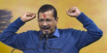 केजरीवाल ने योगी आदित्यनाथ पर निशाना साधा: क्या यूपी के मुख्यमंत्री को दिल्ली की कानून-व्यवस्था दुरुस्त करनी चाहिए?