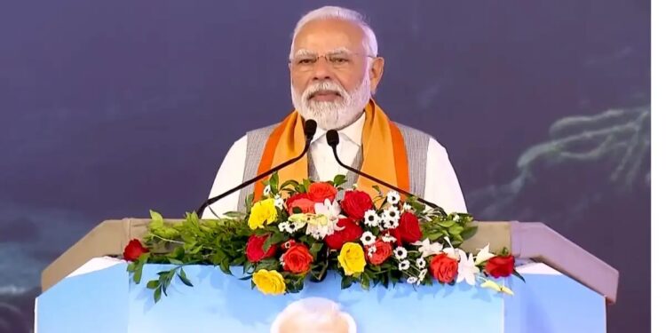 पीएम मोदी आज प्रमुख रेलवे परियोजनाओं का उद्घाटन और शिलान्यास करेंगे